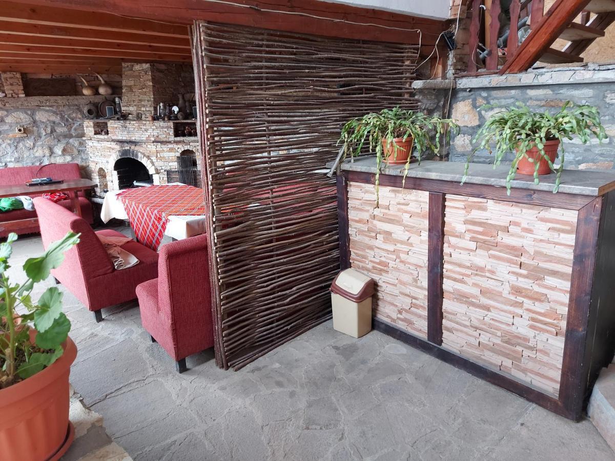 Sharkov Guest House Dolen  Екстер'єр фото