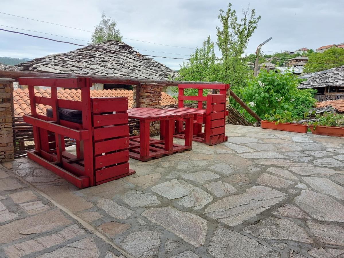 Sharkov Guest House Dolen  Екстер'єр фото