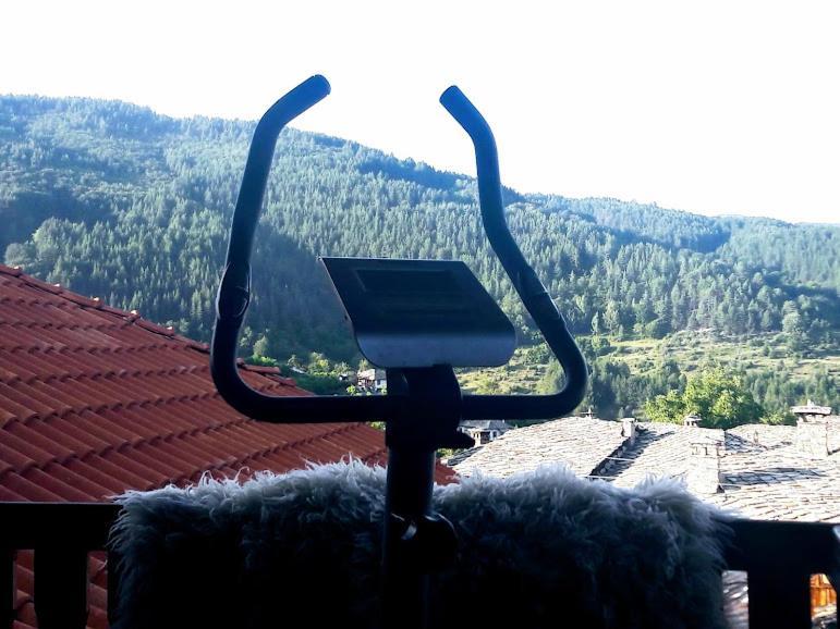 Sharkov Guest House Dolen  Екстер'єр фото