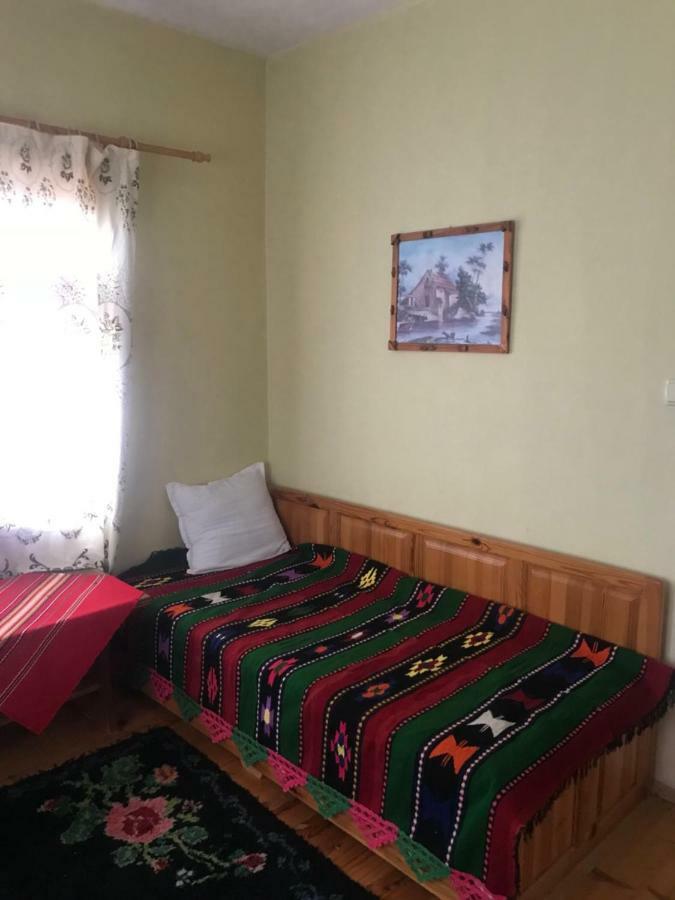 Sharkov Guest House Dolen  Екстер'єр фото